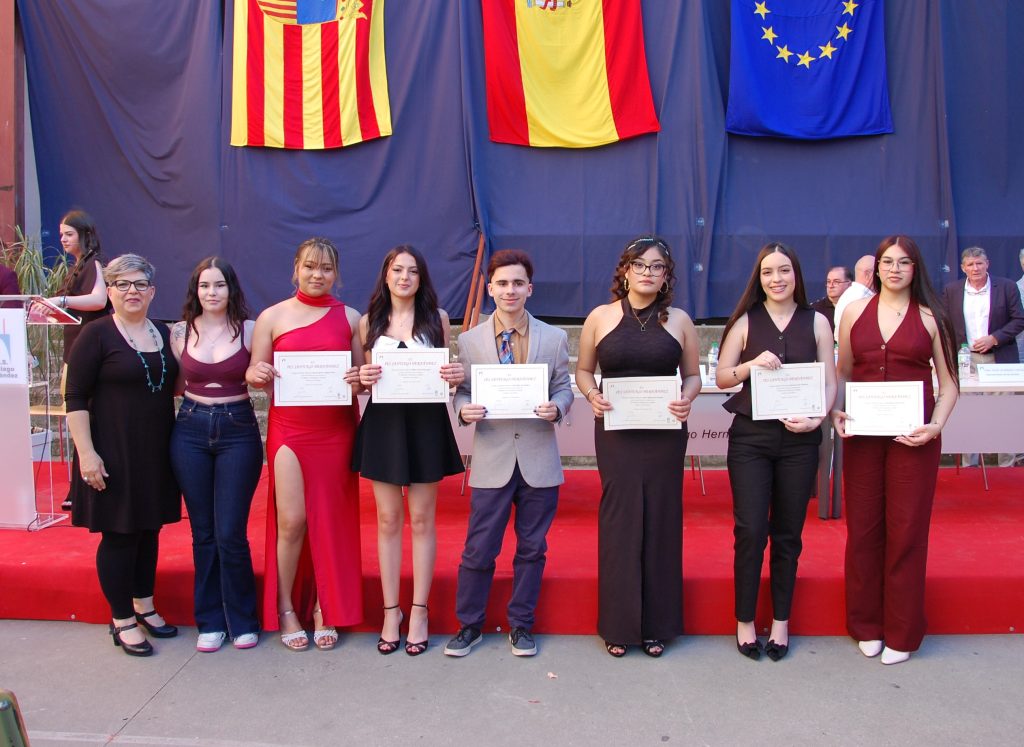 05 3 Formación Profesional Básica de Peluquería y Estética